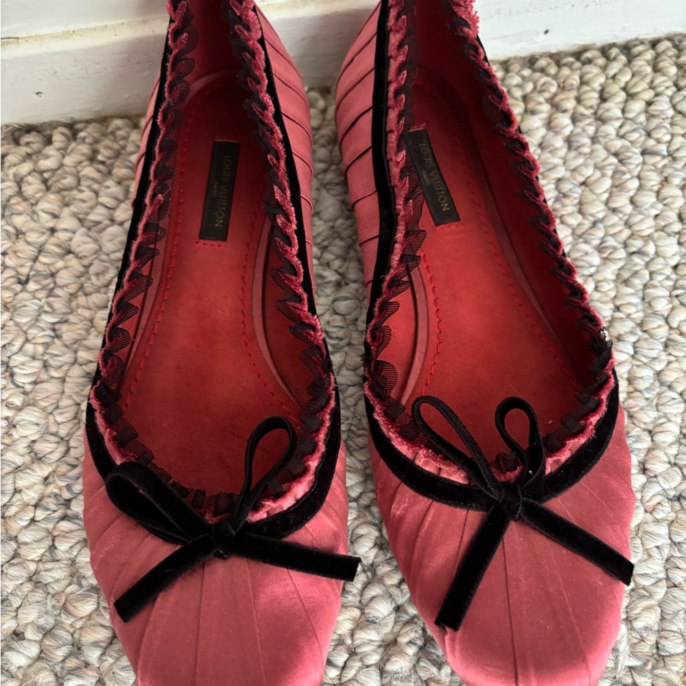 Louis Vuitton Pink Flats with Black Velvet Bow